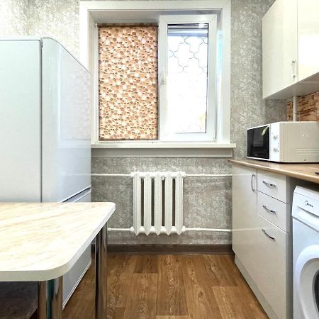 Абая 68 Квартира В Центре, 4 Спальных Места Petropavlovsk Exteriér fotografie